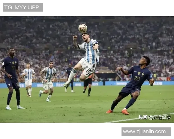 老球星经典照片回顾带你重温绿茵岁月与足球魅力