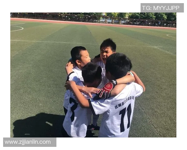 阿联酋足球明星崛起之路：从沙漠之地到国际赛场的辉煌历程